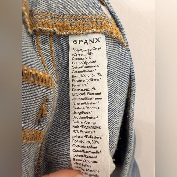 Spanx Flare Jeans Vintage Indigo Blue Size Medium - Picture 6 of 6